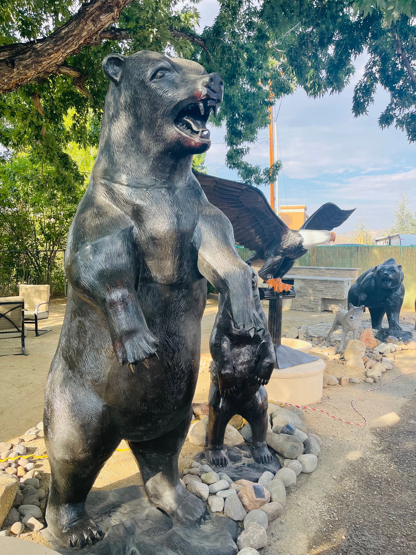 Standing Grizzly XXL
