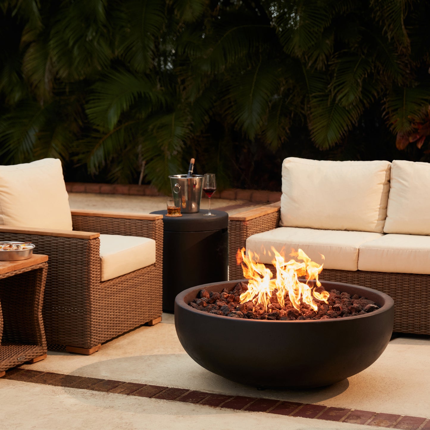 Blaze 38-Inch Round Concrete Natural Gas Fire Bowl in Phantom